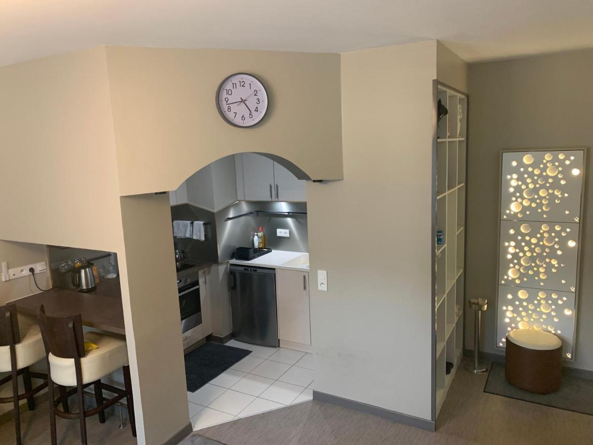 Apartamento Luxurious Flat In Bondy, Exterior foto